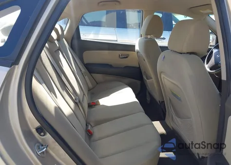 2010 Hyundai Elantra Gls z USA, uszkodzony, nr VIN KMHDU4AD4AU867650